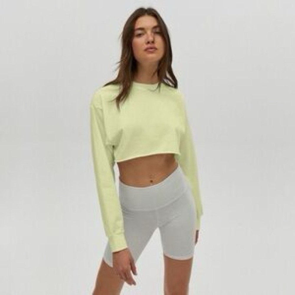 Aritzia TNA Tour Long Sleeve Crop